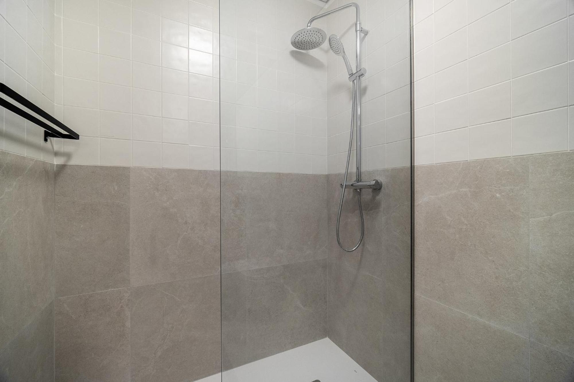 Appartement Whome Prime Portal To Your Gateway To Urban Wonders Oporto