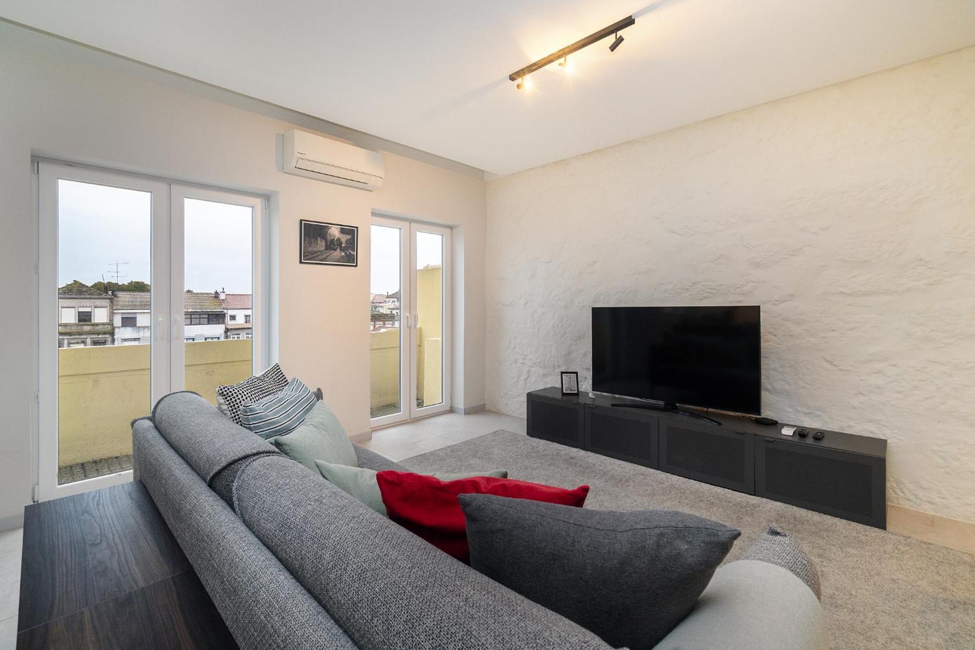 Whome Prime Portal To Your Gateway To Urban Wonders Appartement